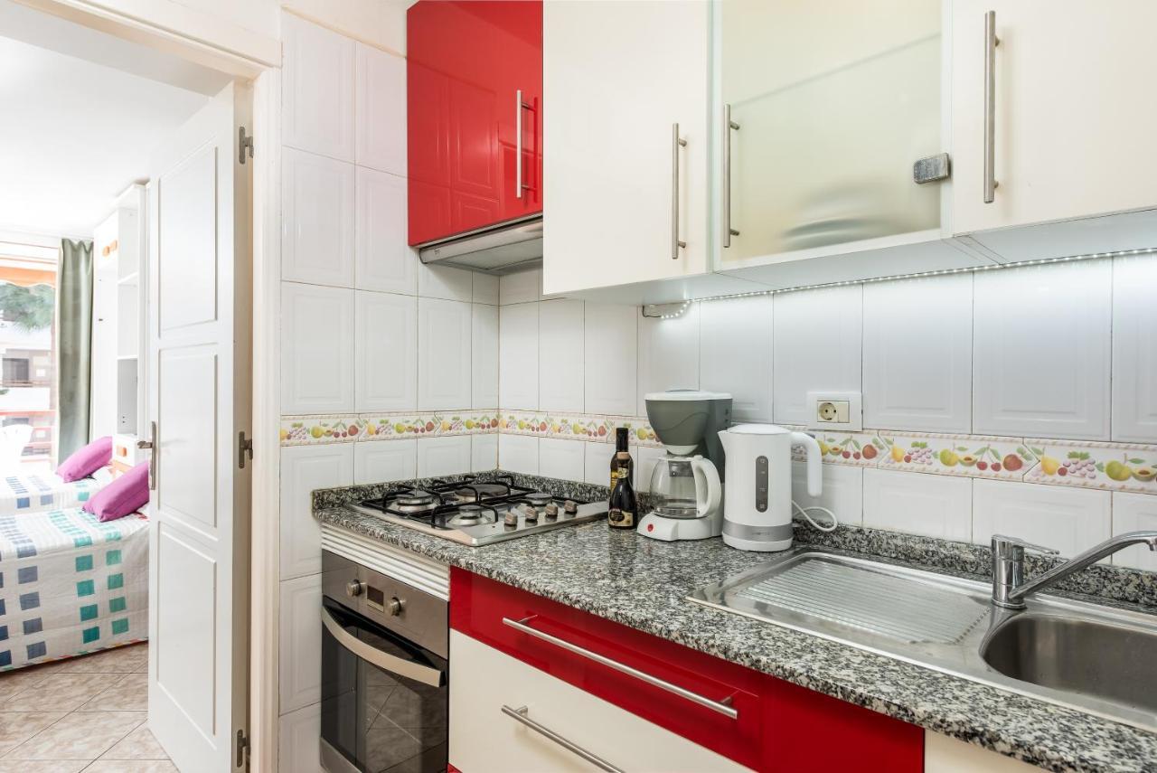421 Olympia Central Studio Building Remodelling Playa de las Americas  Exterior foto
